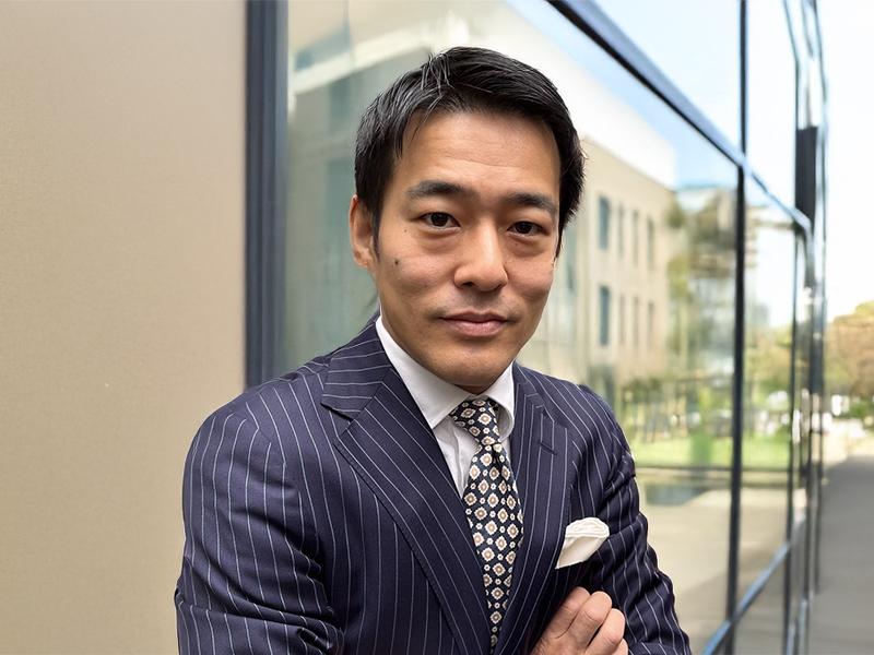 青山直樹氏